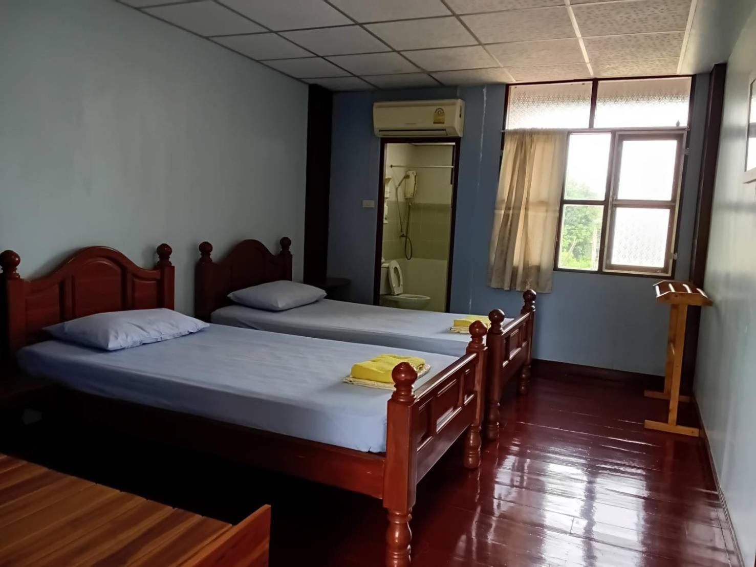 Baan Lotus Guest House Phranakhonszi Ajutthaja Kültér fotó